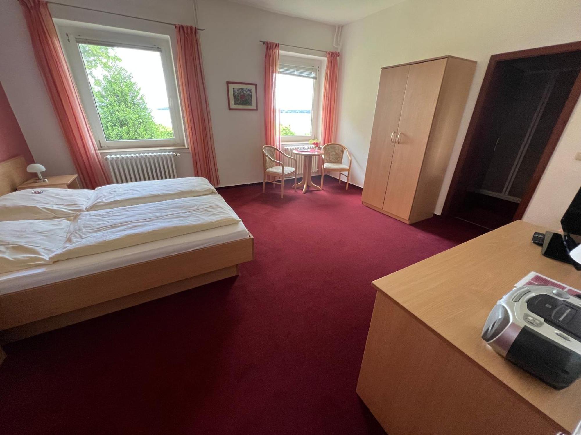 Gaestehaus Niederhof Sundhagen-Niederhof Oda fotoğraf